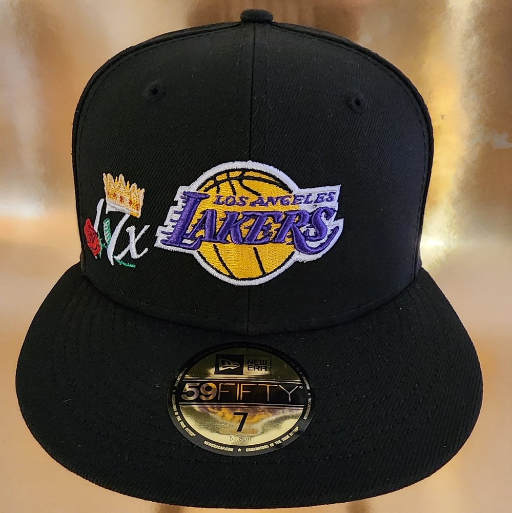 Los Angeles Lakers New Era NBA  17x Crown Champs Patch Size 7 Fitted Hat